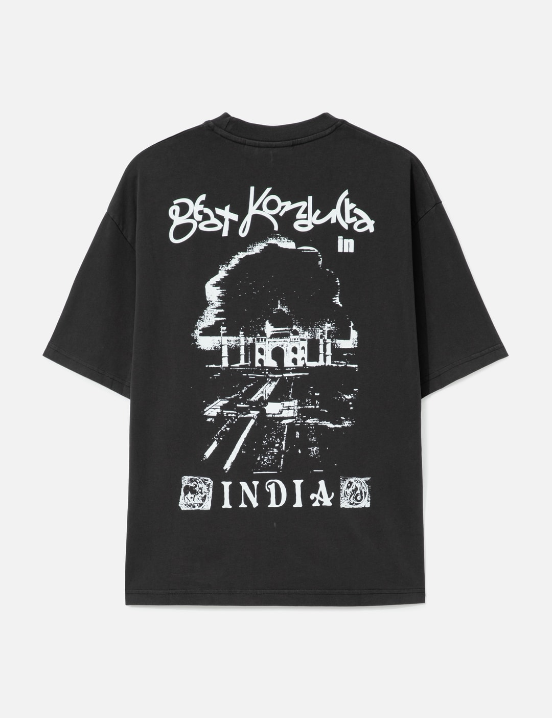 India Tee view 9
