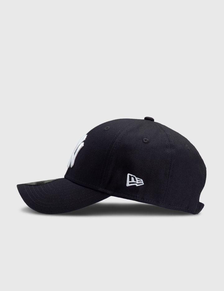 940 Yankees Basic Cap Placeholder Image