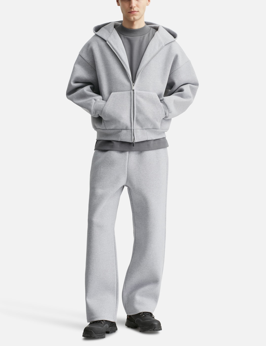 V2 Zipped Hoodie view 15