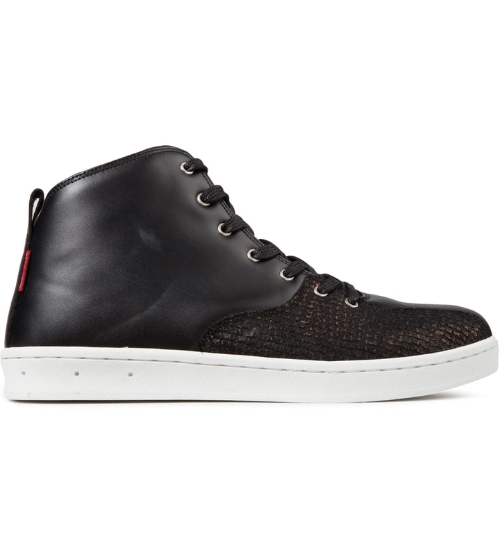 Black Snake/White Quattro Skate 2 x Black Scale Shoes Placeholder Image