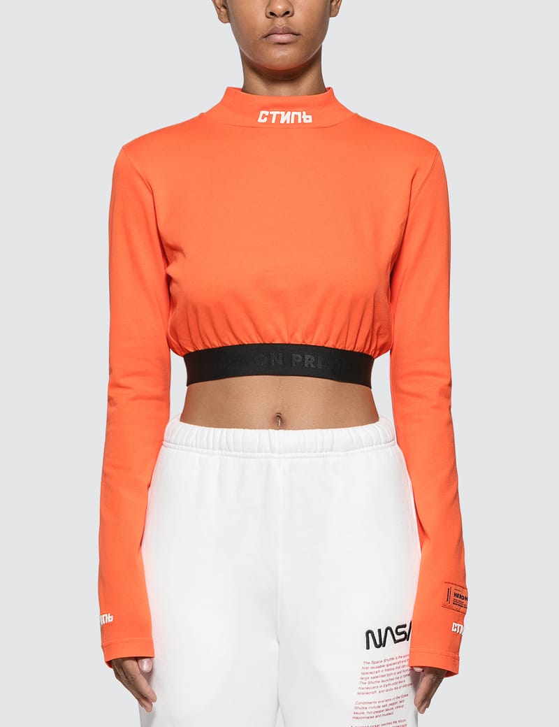 СTNMb Turtleneck Long Sleeve Crop Top 