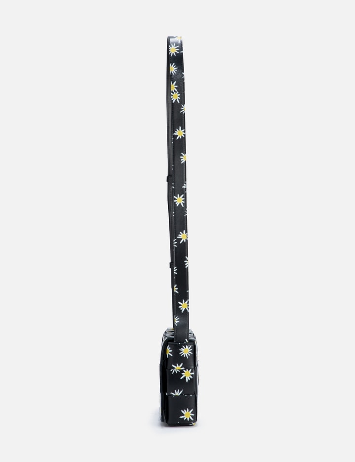 Bottega Veneta Daisy Print Cassette In Black