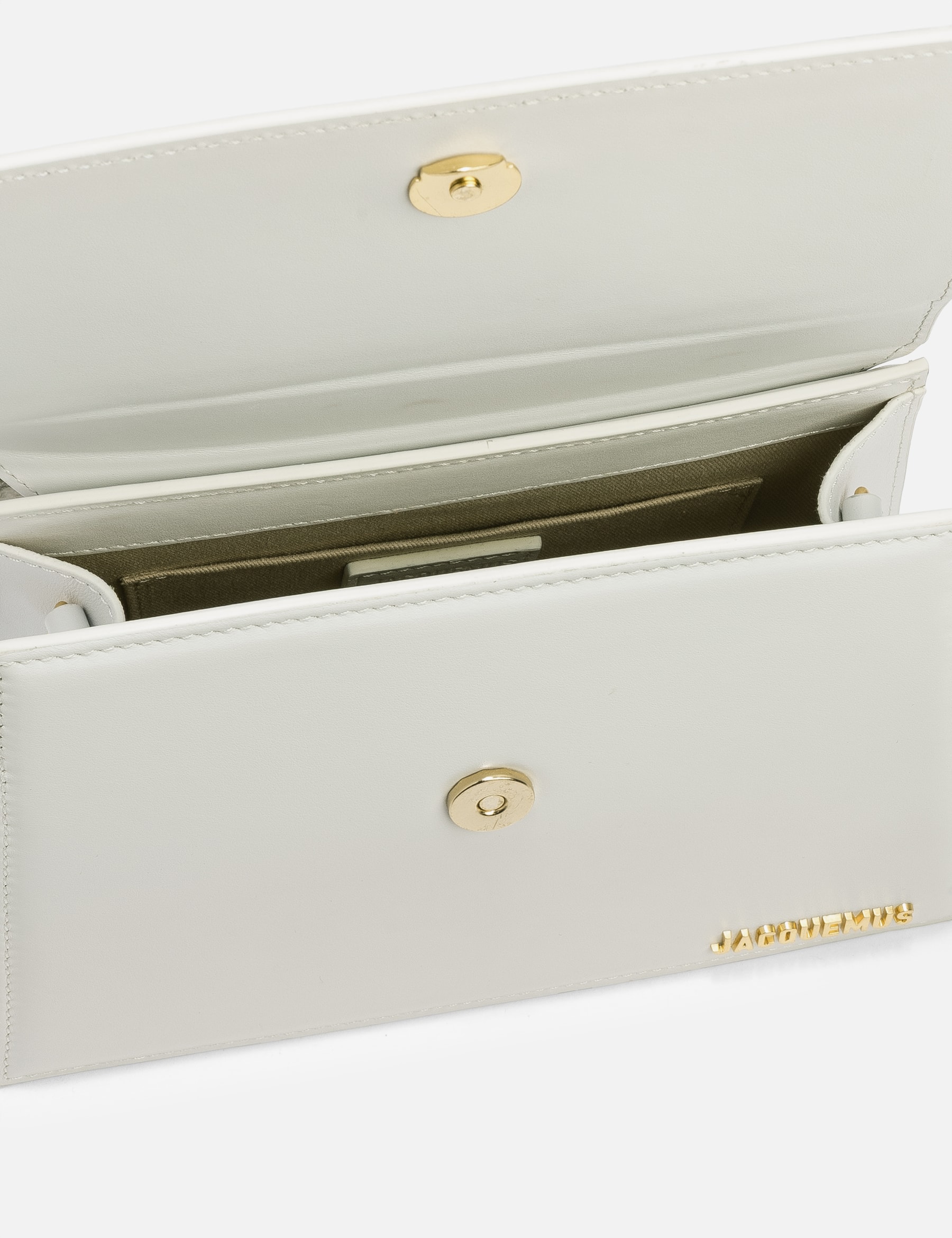 Le Grand Chiquito Leather Bag view 20