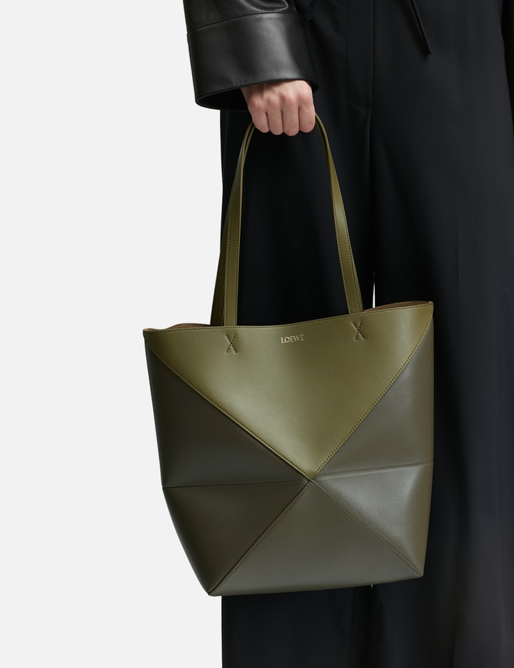 Puzzle Fold Medium Leather Tote Bag in Black - Loewe