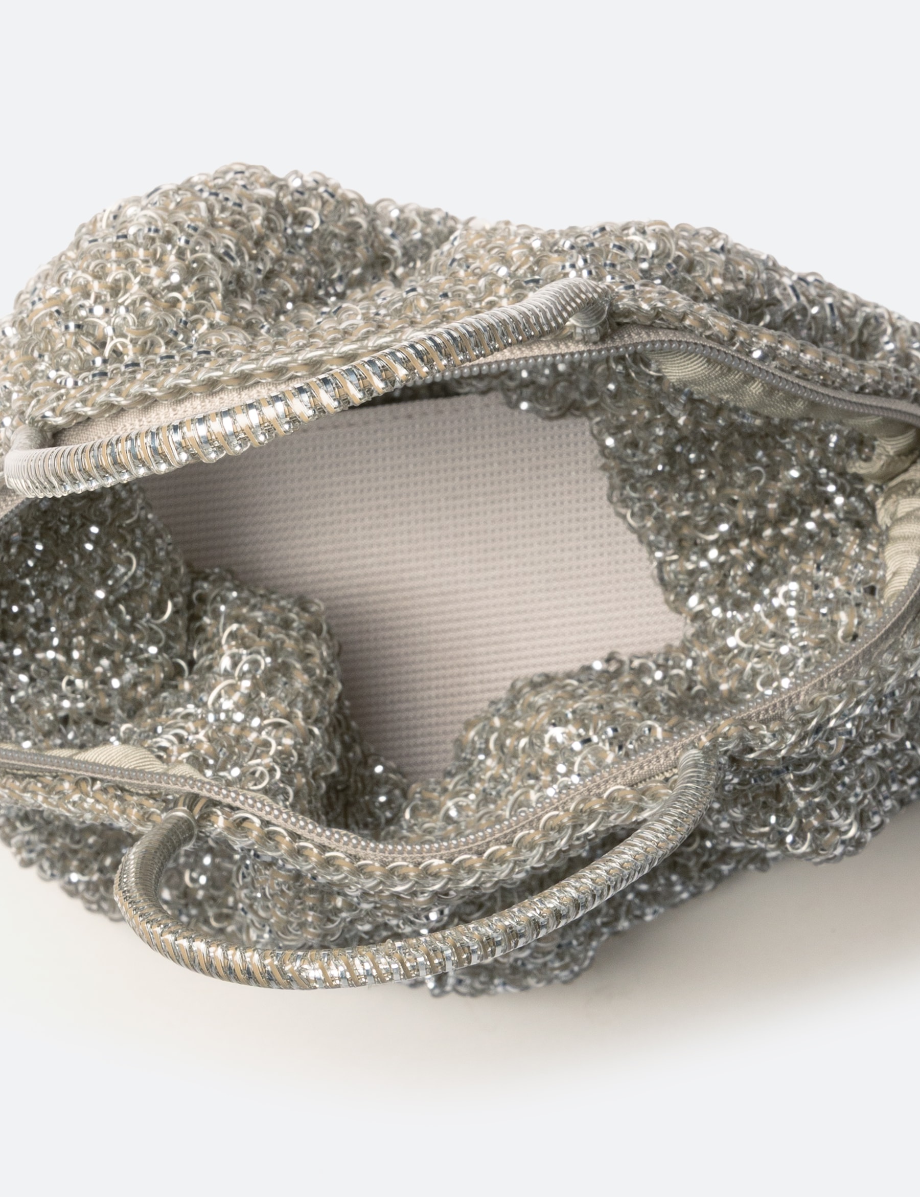 Handbag view 16