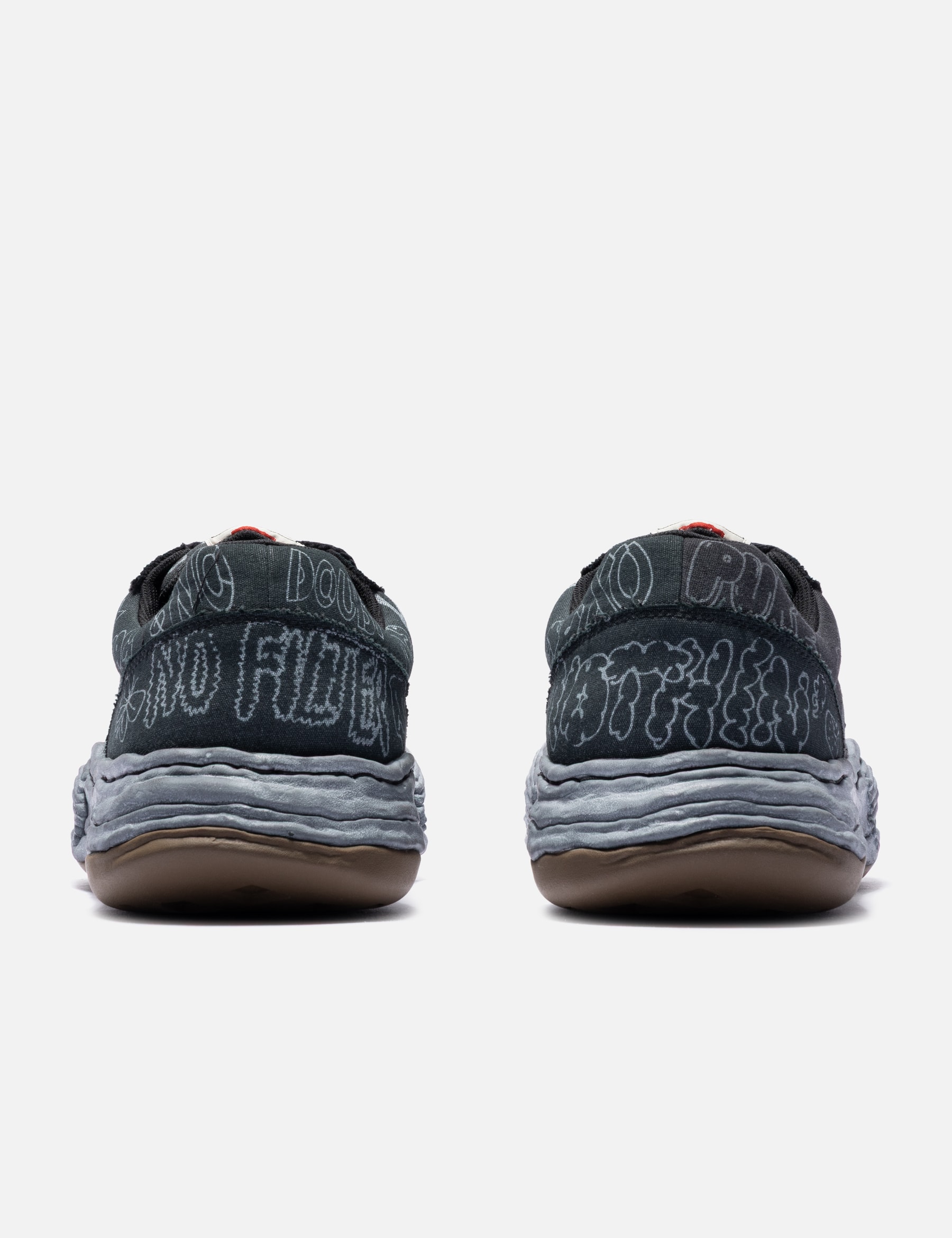 "OLIVER" OG Sole Graffiti Printed Canvas Low-Top Sneaker view 15