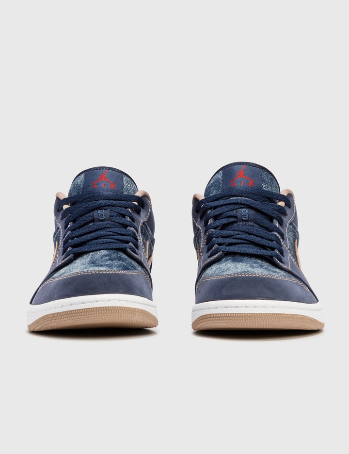 Air Jordan 1 Low SE Placeholder Image