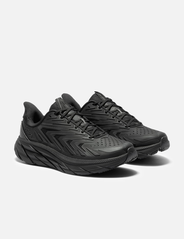 HOKA Clifton UTL