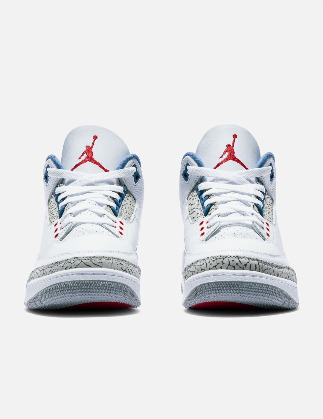 Air Jordan 3 Retro view 8