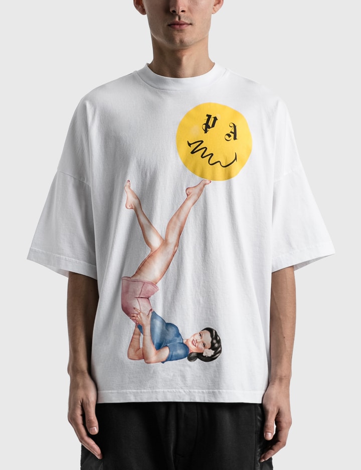 Juggler Pin Up Oversized T-shirt Placeholder Image