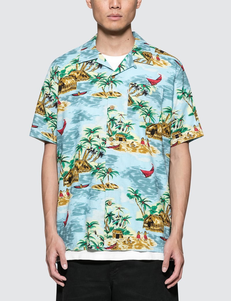 levi's hawaiian shirt