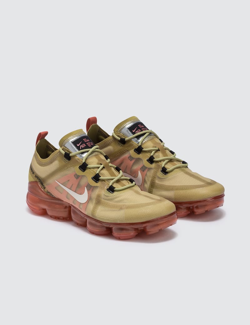 nike air vapormax 2019 club gold