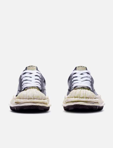 "Blakey" OG Sole Film Attached Canvas Low-Top Sneaker view 7