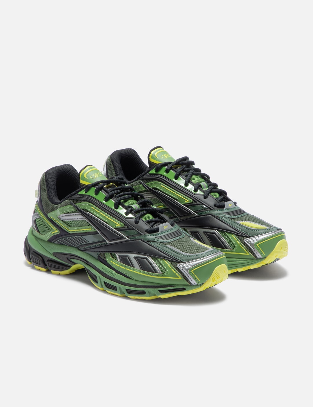 Premier Road Ultra view 16