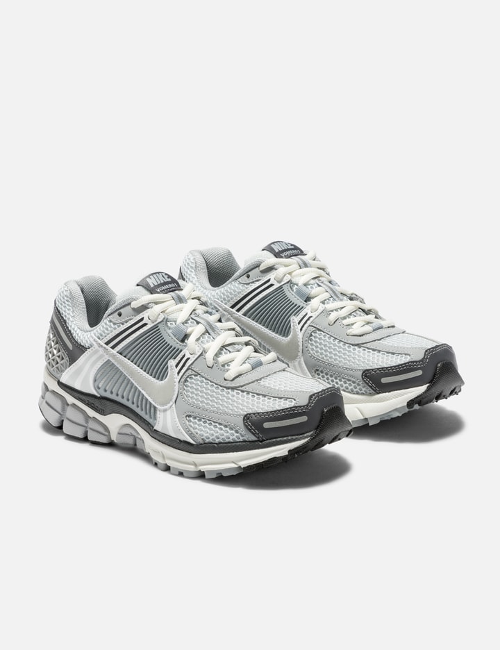 Nike Zoom Vomero 5 Placeholder Image