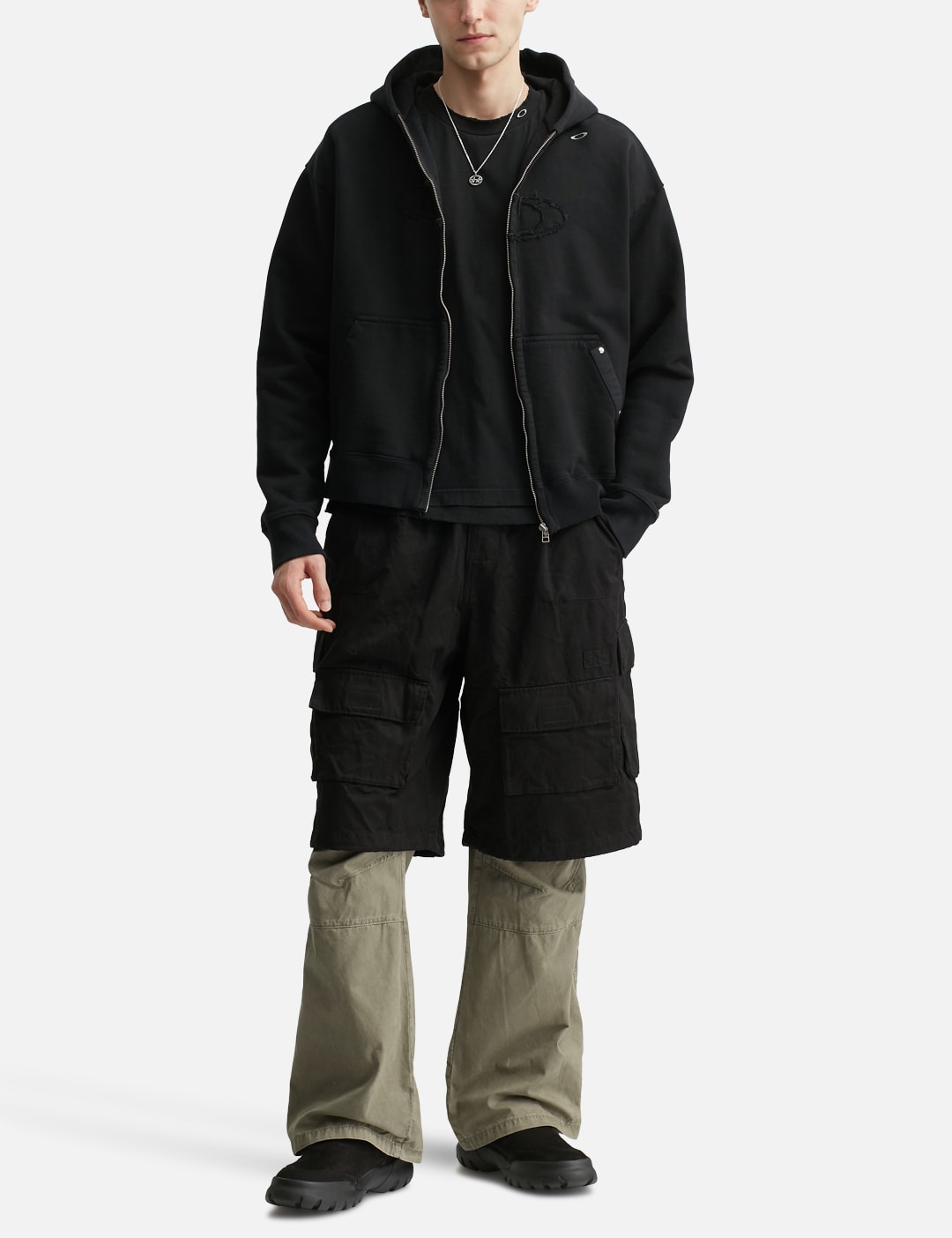 X Oakley SB Cargo Trousers view 15