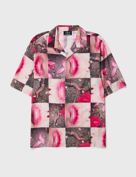 Pleasures WORMY LIPS BUTTON DOWN