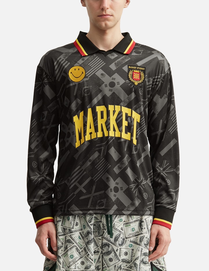 Market Smiley International Flags Long Sleeves Soccer Jersey