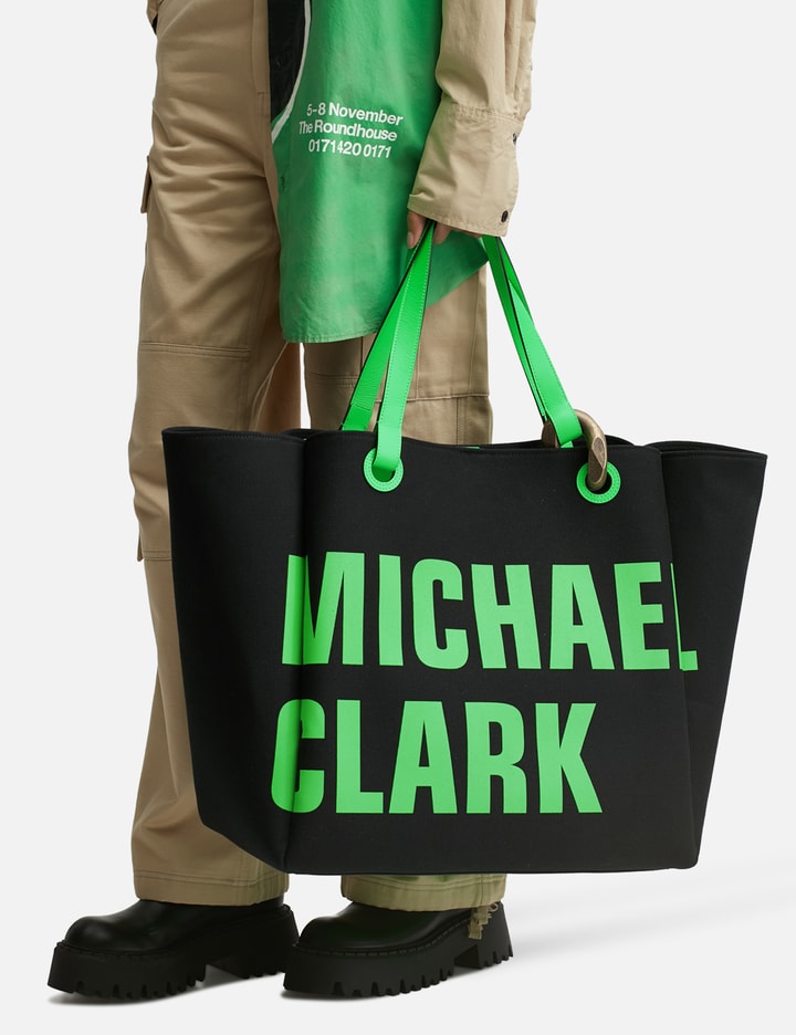 JW Anderson X Michael Clark JWA コーナー XL トート Placeholder Image