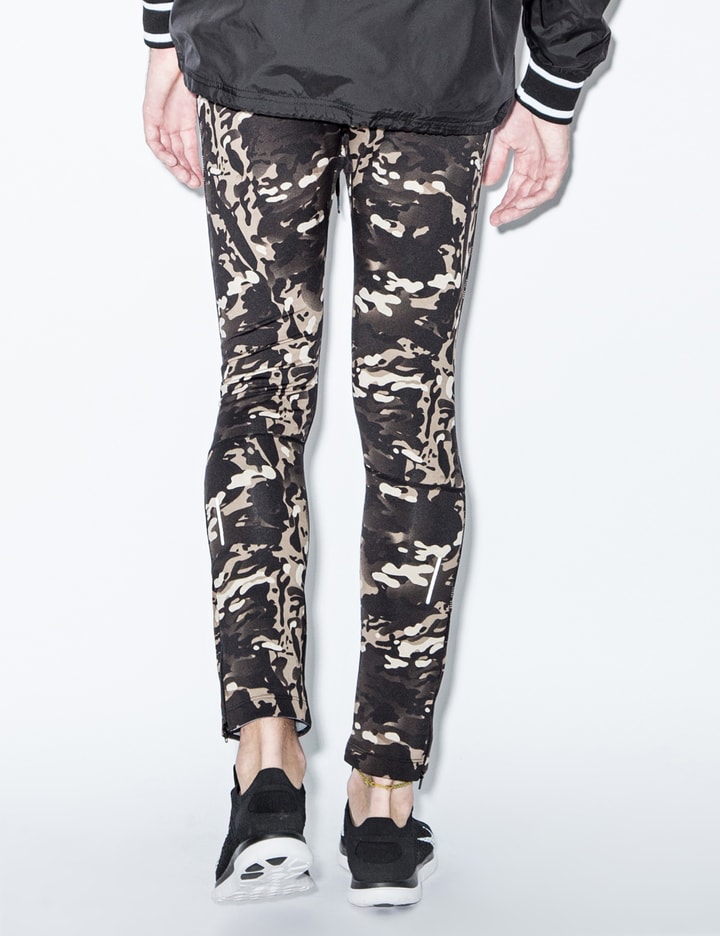 Undefeated Camo O.P. Camo Tech Pants