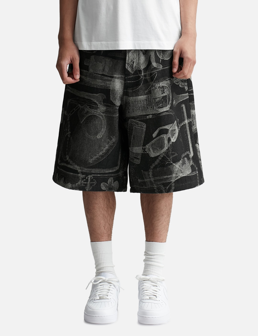 Xray Den Jacq Shorts view 18