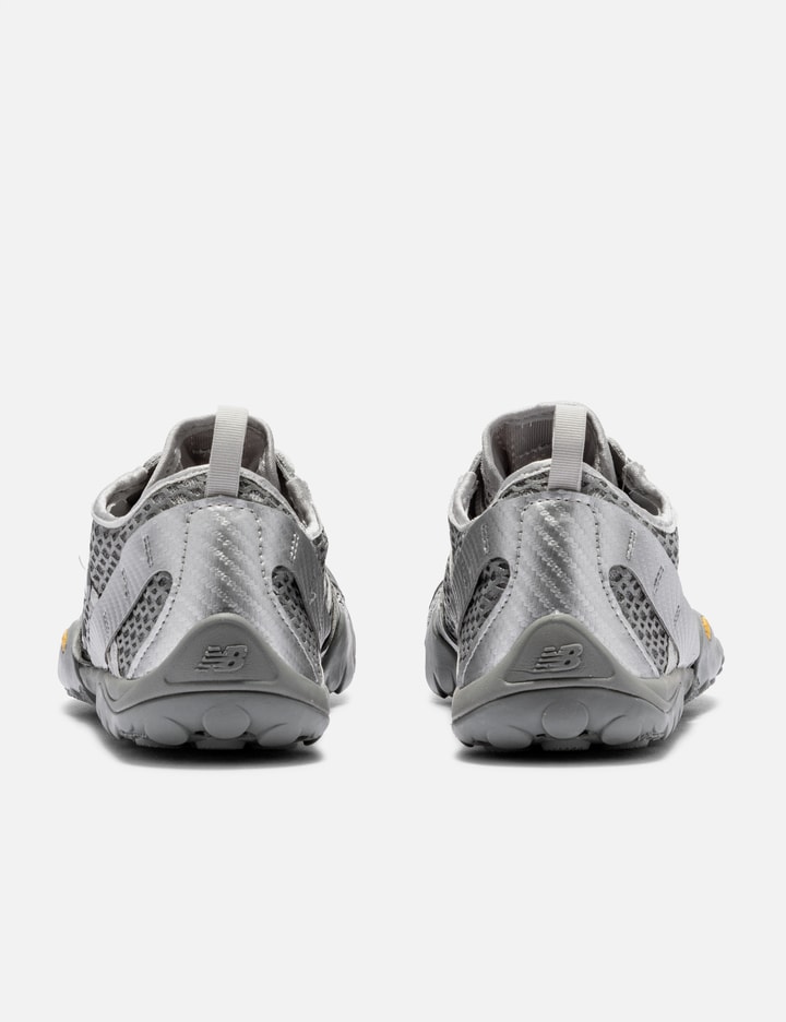 New Balance Minimus Trail 10