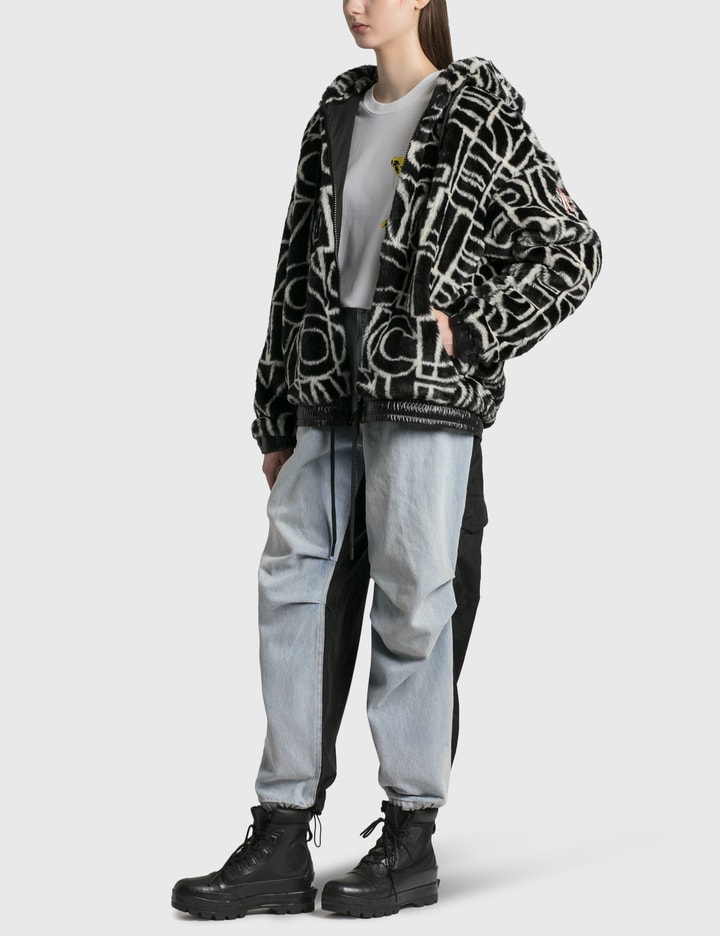 All Over Graphic Moncler Shearling Zip 재킷 Placeholder Image