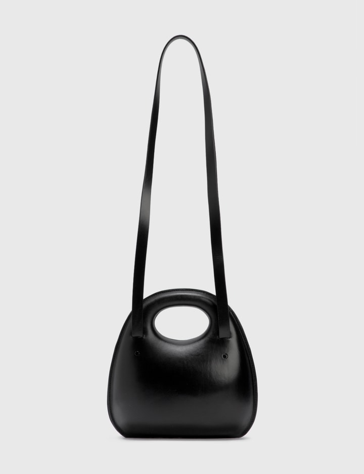 Selling 🤍 - iconic Lemaire egg bag - brand new with tag and dust bag - DM  for info : r/purses