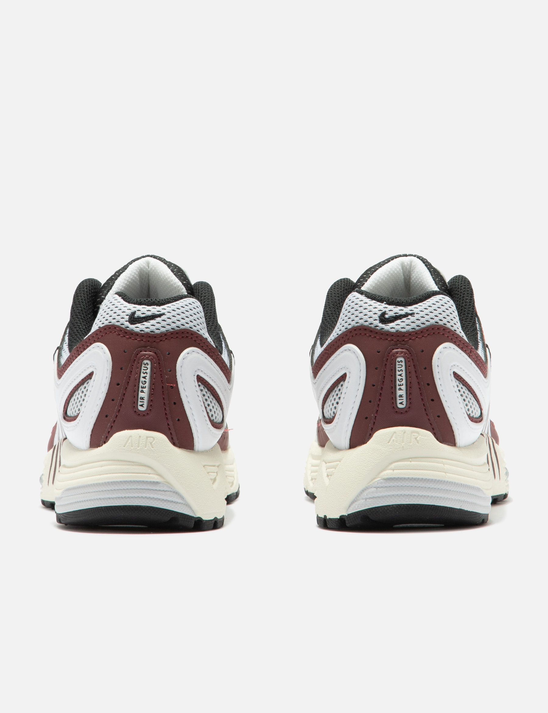 AIR PEGASUS 2005 view 15