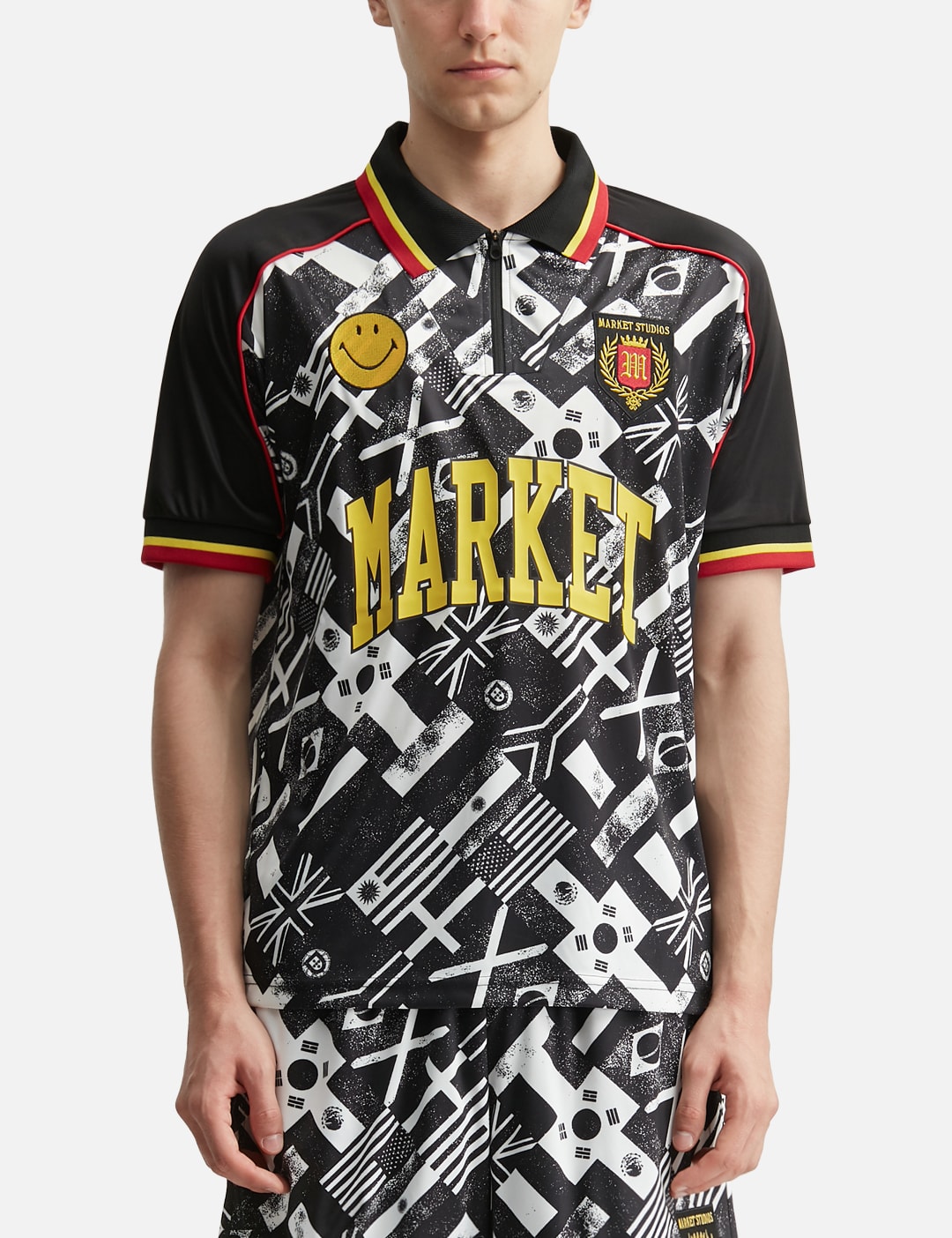 Smiley International Flags Short Sleeves Soccer Jersey view 18
