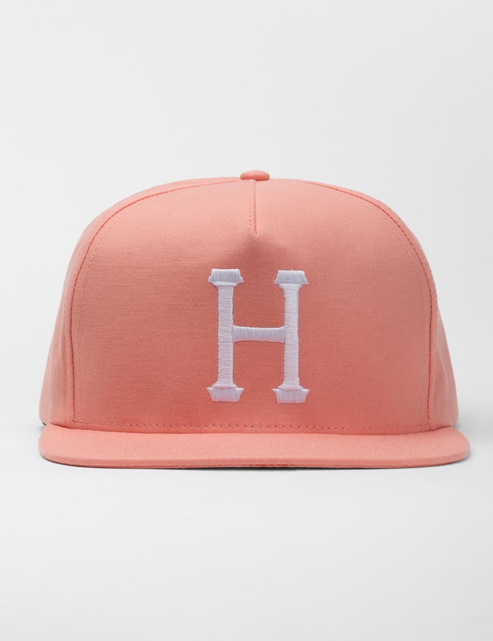 New Era - Los Angeles Dodgers Casual Classic Essential Cap  HBX - Globally  Curated Fashion and Lifestyle by Hypebeast