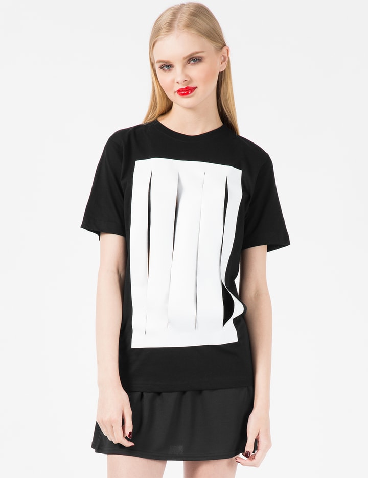 Black/White Nudo Printed Cut T-Shirt Placeholder Image