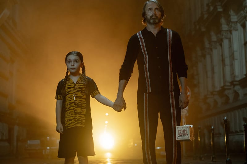 ตัวอย่างแรก “Dust Bunny” งานกำกับใหม่ของ Bryan Fuller นำแสดงโดย Mads Mikkelsen และ Sigourney Weaver