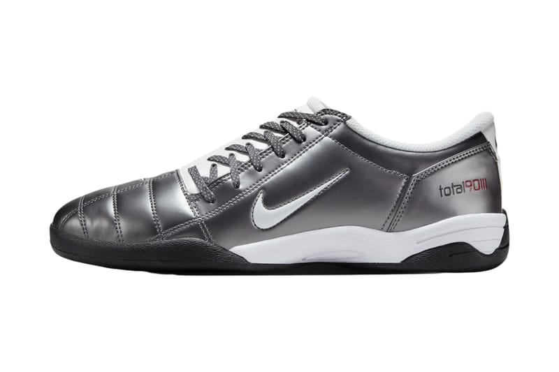 Nike ส่ง Total 90 III เฉด “Light Graphite” ลงสนาม
