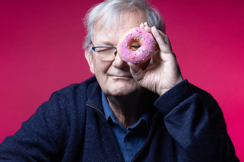 ช็อกวงการภาพถ่าย! ช่างภาพอังกฤษ Martin Parr เสียชีวิตในวัย 73 ปี