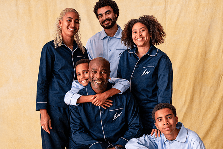 FRGMTmini ไม่ได้มีไว้แค่สำหรับเด็กอีกต่อไป เปิดตัวคอลเล็กชันชุดนอน Family Pyjama ใส่ได้ทั้งบ้าน