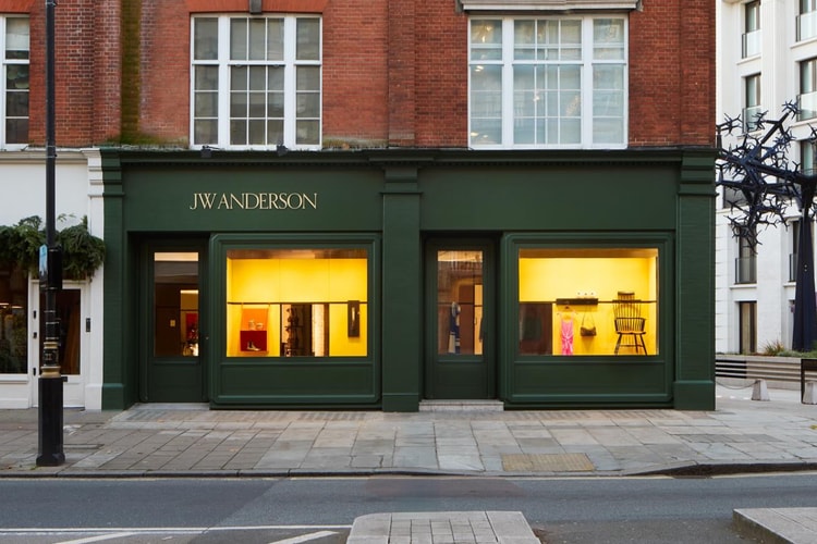 สำรวจบูติกสไตล์แกลเลอรีของ JW Anderson บนถนน Pimlico ใจกลางลอนดอน