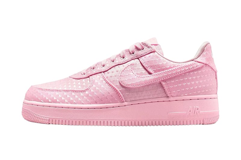 Nike เปิดตัว Air Force 1 Low “Valentine’s Day” สีชมพูปิดท้ายแพ็คสุดหวาน