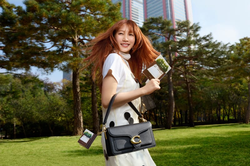 Hypebae ยกให้ Coach เป็นเพื่อนร่วมทริปที่ปังที่สุด