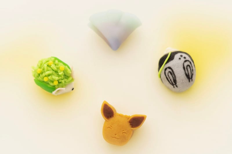 ร้านขนมโบราณ 160 ปีใจกลางเกียวโต ปั้น Eevee และ Sinistcha จากวากาชิสูตรดั้งเดิมของญี่ปุ่น