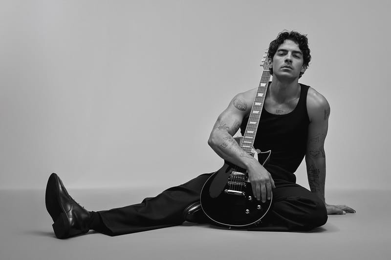 Joe Jonas ขึ้นแท่นพรีเซนเตอร์น้ำหอมใหม่ล่าสุดจาก Kenneth Cole