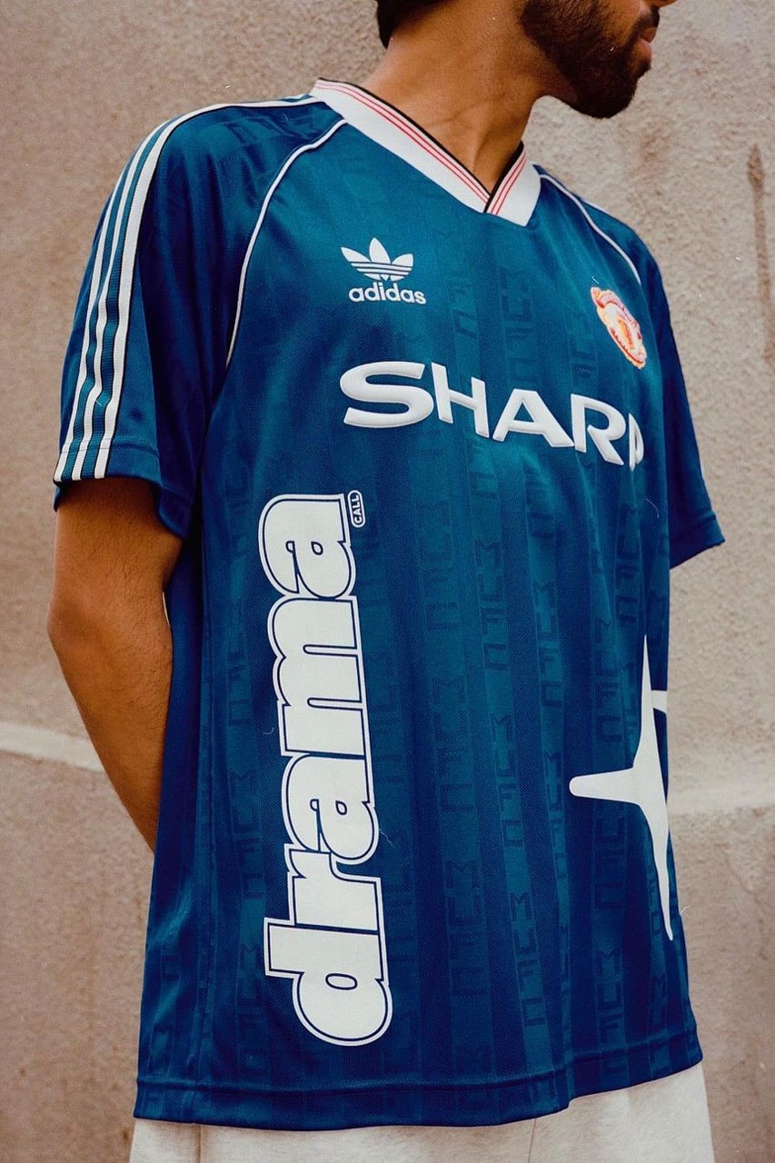 Official Manchester United 1988/90 blue third shirt adidas