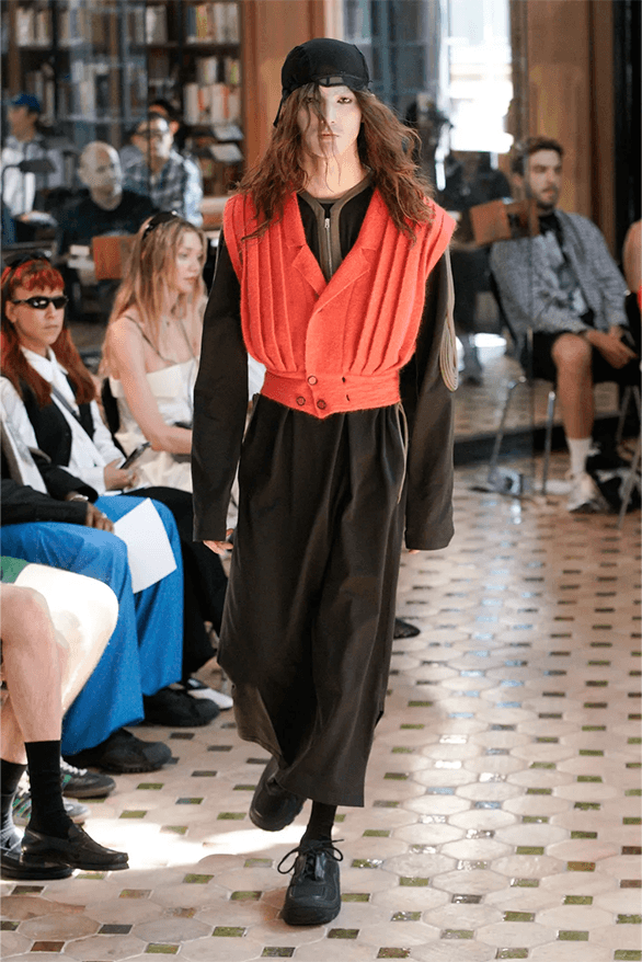 Kiko Kostadinov Spring Summer 2024 Paris Fashion Week runway show menswear London uk designer Asics