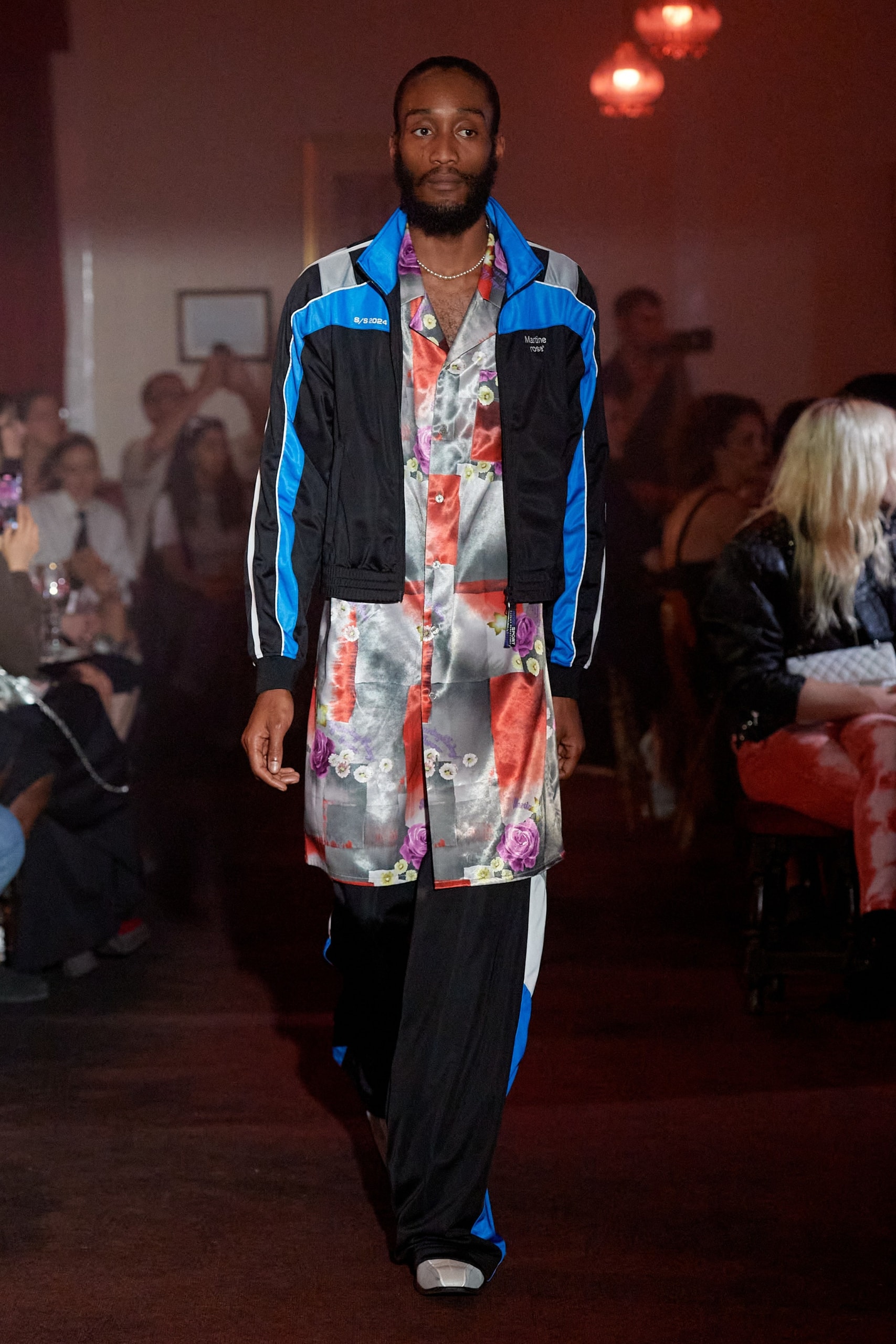 Martine Rose Spring/Summer 2024 London Fashion Week Runway Show Review Nike MR4 Shox Closer Look 