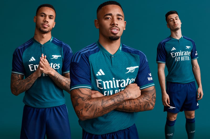 Arsenal Explores Its Archives for Clean-Cut 23/24 Third Kit