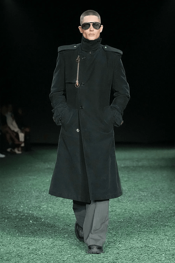 Burberry Fall Winter 2024 London Fashion Week runway show daniel lee menswear womenswear victoria park england
