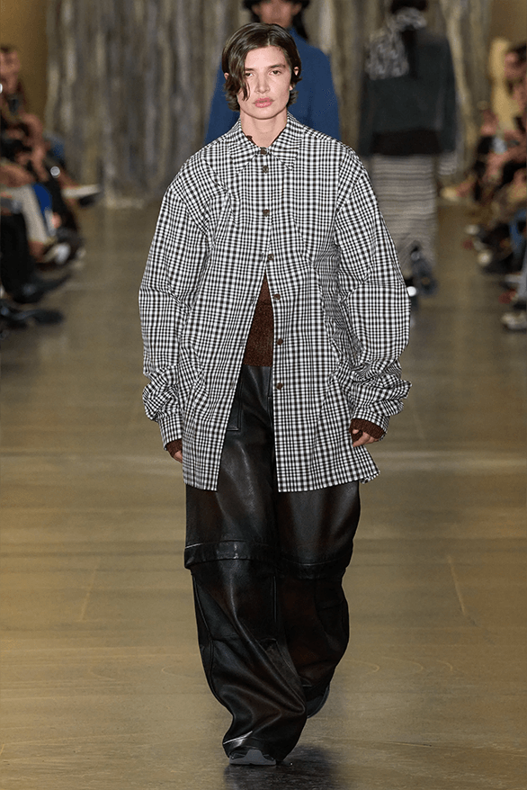 Holzweiler Fall Winter 2024 London Fashion Week menswear womenswear Oslo runway show