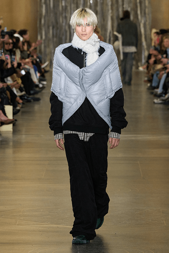 Holzweiler Fall Winter 2024 London Fashion Week menswear womenswear Oslo runway show