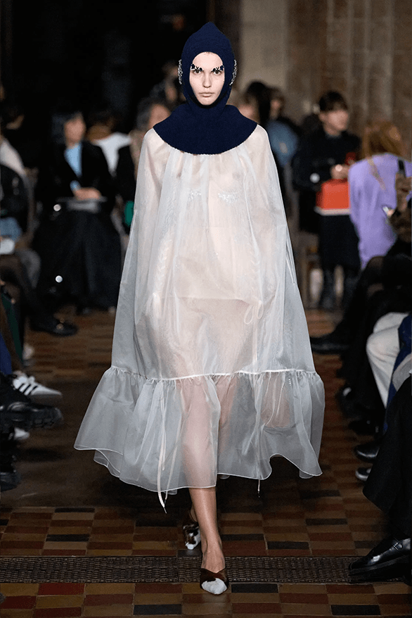 Simone Rocha Fall Winter 2024 London Fashion Week menswear womenswear crocs collaboration runway show