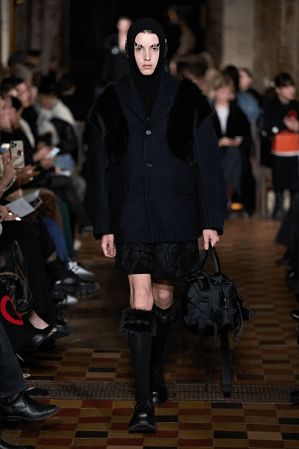 Simone Rocha Fall Winter 2024 London Fashion Week menswear womenswear crocs collaboration runway show